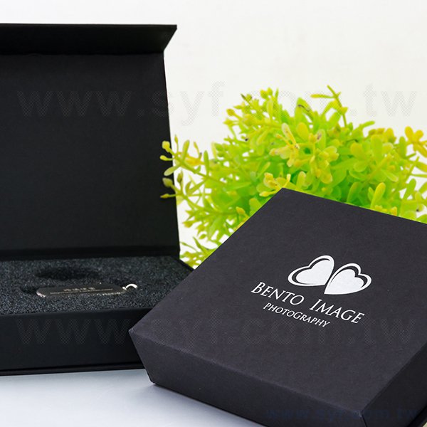 磁吸式紙盒-掀蓋禮物盒-內層附緩衝泡棉-客製化禮贈品包裝盒-8443-10