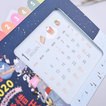 月曆卡座-表面霧膜-立式相框彩色月曆印刷-客製化月曆製作_9
