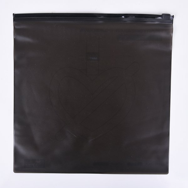高品質黑色PVC化妝品服飾夾鏈袋-2