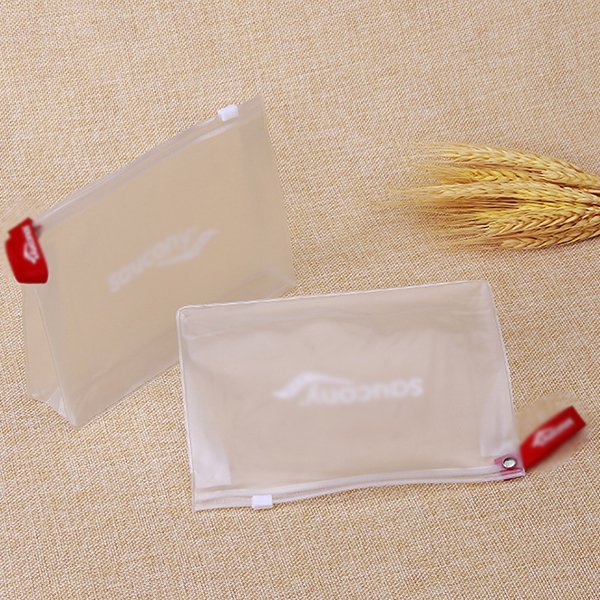 紅色緞帶PVC透明磨砂拉鍊袋-3